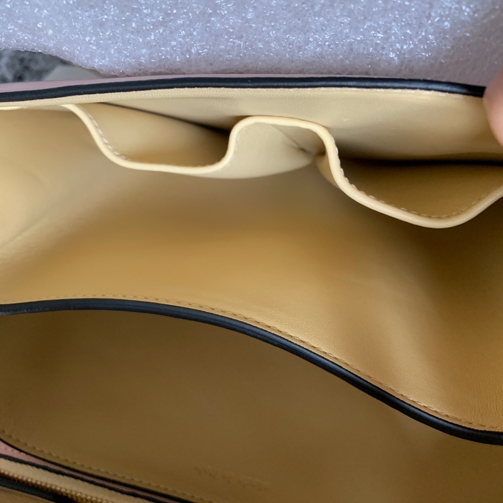 Celine comparison - Picture 6 of 7
